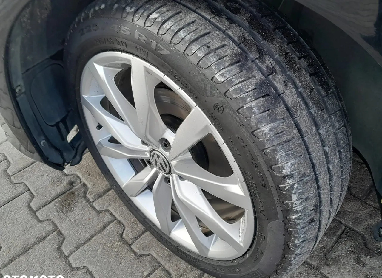 Volkswagen Golf cena 35700 przebieg: 108465, rok produkcji 2014 z Frombork małe 106